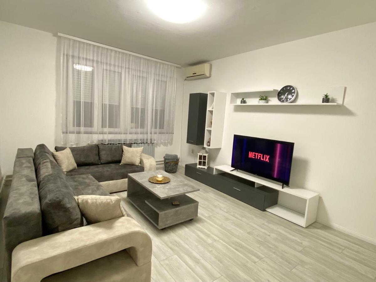 Grand Royal Apartment Belgrade Exterior photo